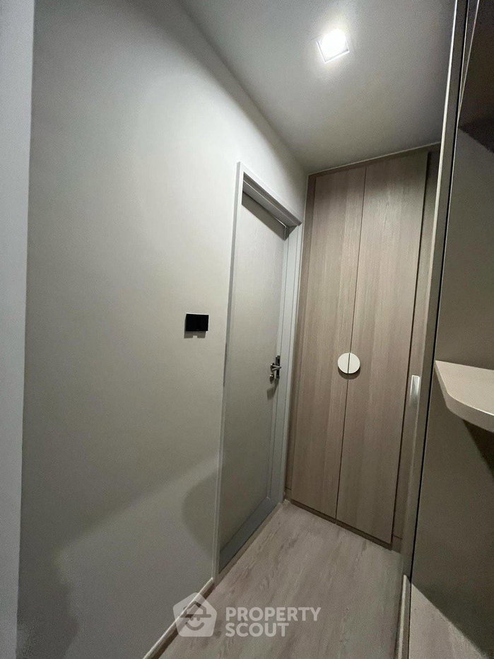 picture 100m To BTS Wongwian Yai | 1-BR Reference Sathorn-Wongwianyai (ID 3396009) - 9/15