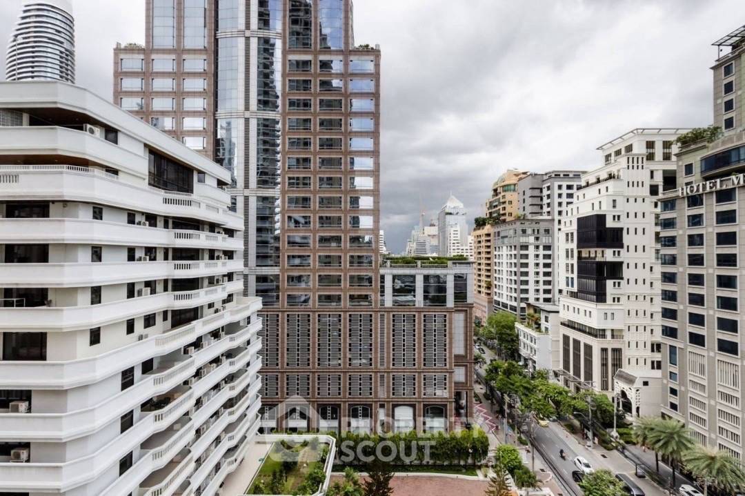 picture Spacious 3-BR 242 Sqm At Langsuan Ville Near BTS Ratchadamri (ID 3385236) - 2/17