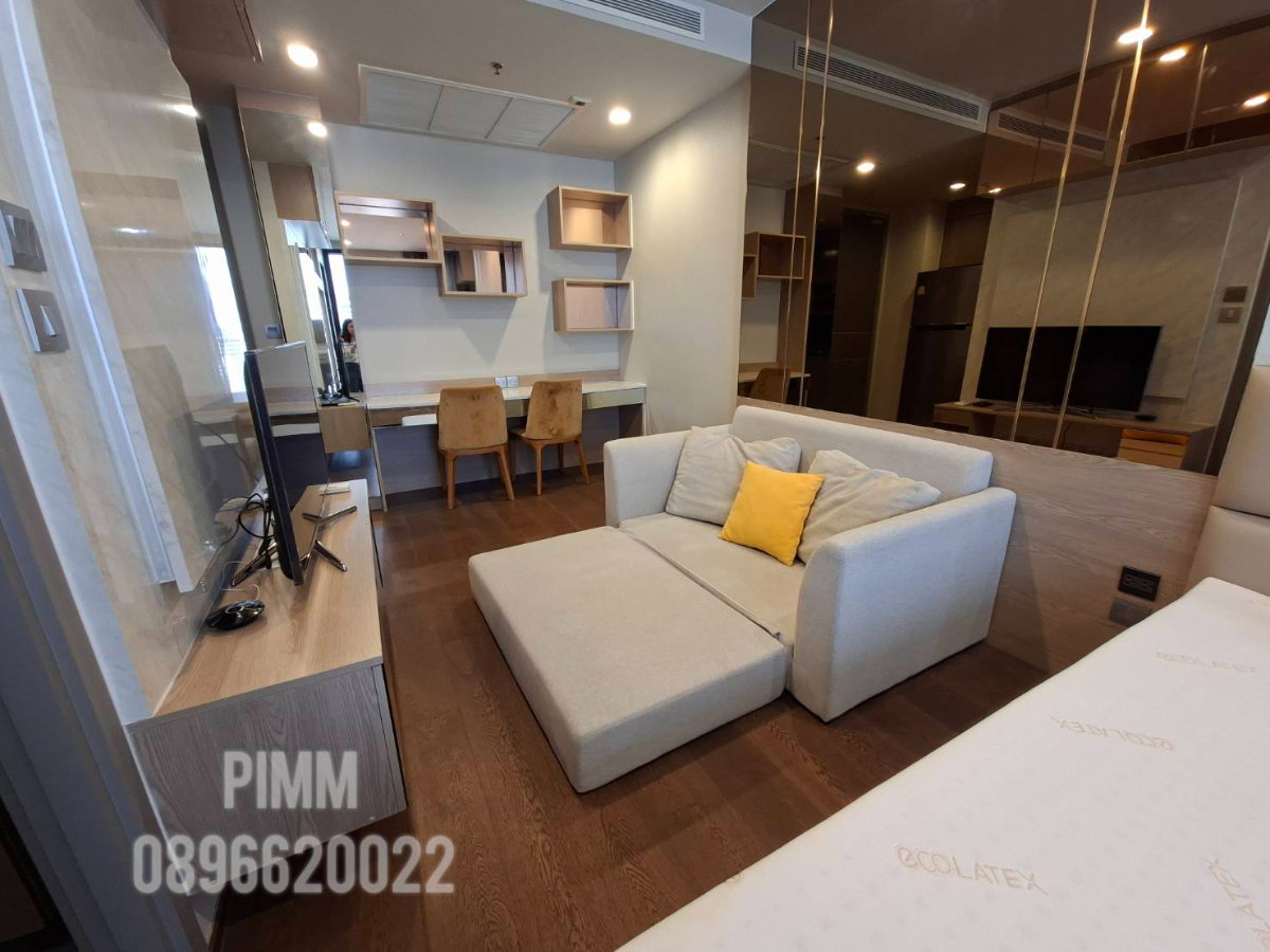 picture Available now, Ready to move in, Ideo Q Victory connected to BTS Victory monument. - 17/20