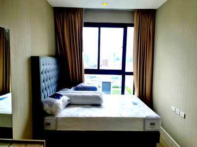 คอนโดให้เช่า : P-56939 คอนโดให้เช่า Quinn Condo Ratchada ใกล้ MRT สุทธิสาร | เฟอร์บิวท์อินครบ+เครื่องซักผ้า Line@easythaihome 085-592-2897