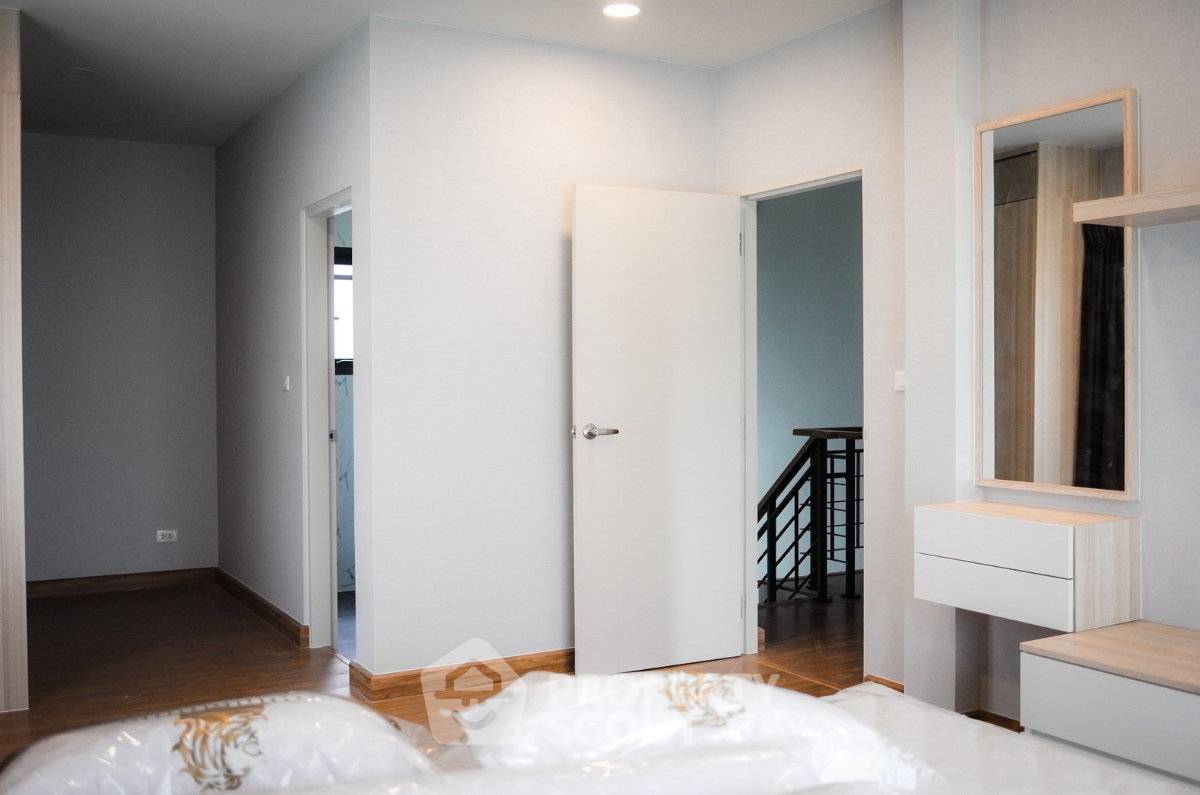 รูป บ้านเดี่ยว 3 ห้องนอน ให้เช่าในโครงการ Centro Bangna ย่านบางแก้ว (ID 3393005) - รูปที่ 13/20