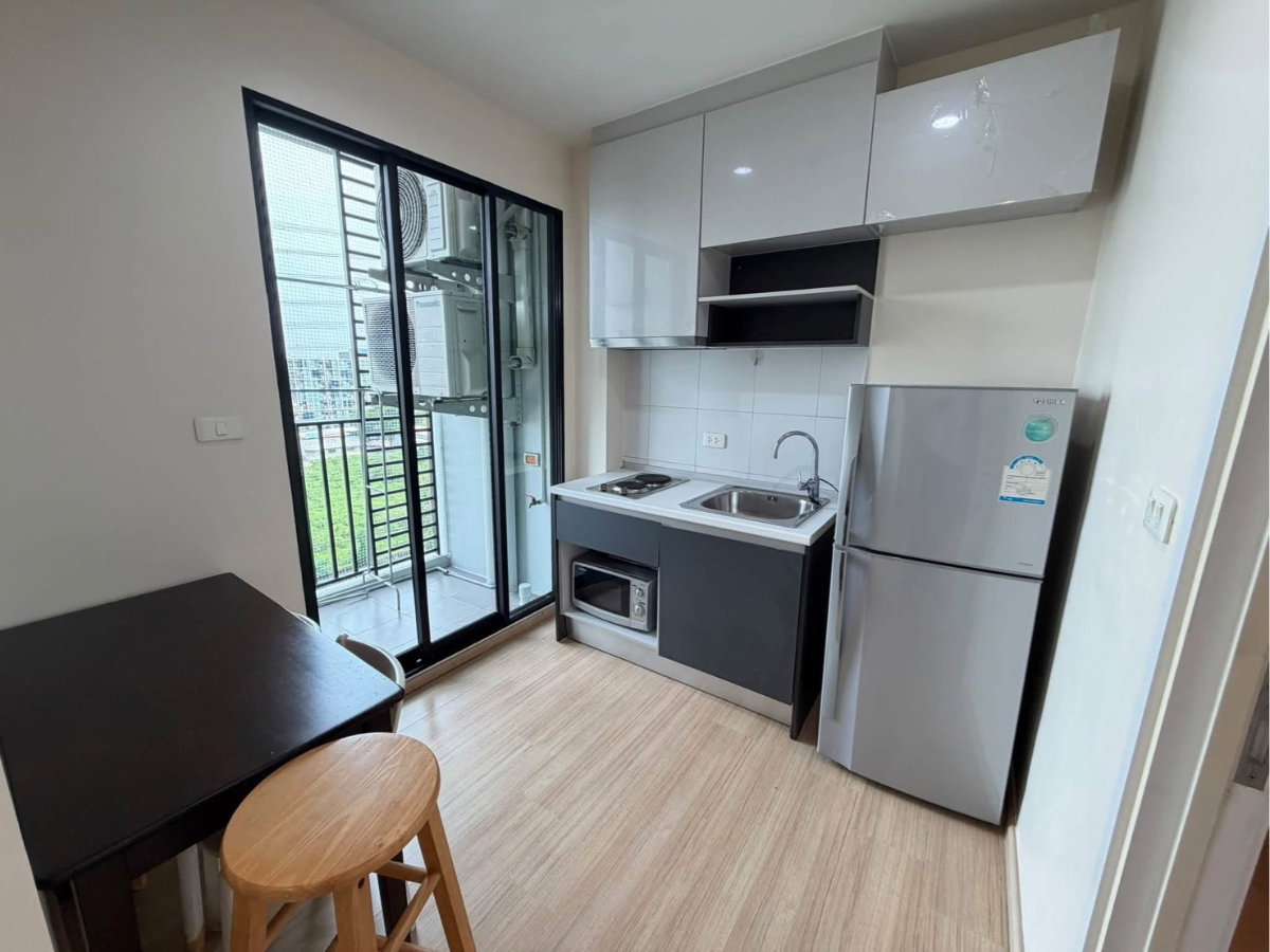 picture Cheap contract transfer! ð The Base Chaengwattana, new room, ready to move in. 7,500 THB/month ð - 4/7