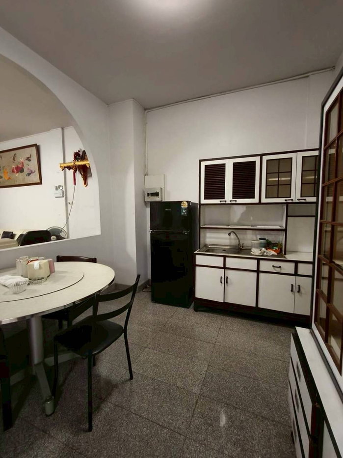 รูป 🏡✨ ให้เช่า ทาวน์โฮม 3 ชั้น | หมู่บ้านพรรณวดี ลาดพร้าว–สุทธิสาร - รูปที่ 10/15