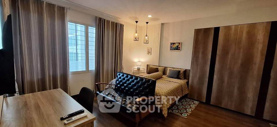 picture 2-BR Condo At The Seacraze Condominium Hua Hin (ID 3388987) - 4/9