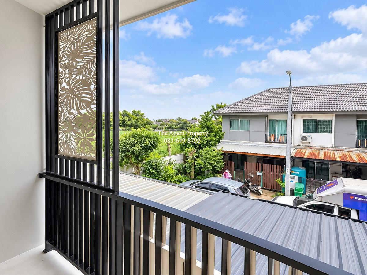 รูป ขายทาวน์โฮม 2 ชั้น หมู่บ้านพฤกษา เลียบวารี-มีนบุรี คู้ขวา หนองจอก 17.8 ตร.ว. 4 ห้องนอน 2 ห้องน้ำ ใกล้ Big C หนองจอก และ Makro ราคา 2.39 ล้านบาท ทำเลดี - รูปที่ 25/41
