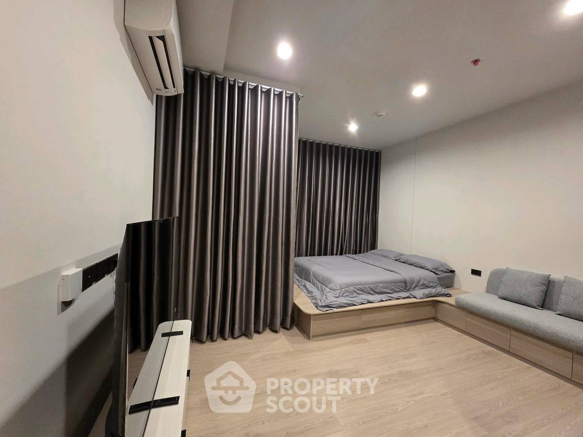 รูป คอนโด 1 ห้องนอน Reference Sathorn-Wongwianyai ใกล้ BTS วงเวียนใหญ่ 100 ม. (ID 3374747) - รูปที่ 1/18