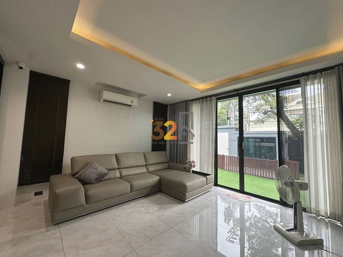 ขายบ้านเดี่ยว 5 ห้องนอน 490 ตร.ม. 97 ตร.ว. เขตดินแดง