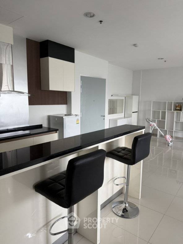 picture 3-BR Condo at The Fourwings Residence in Hua Mak (ID 3393319) - 5/12