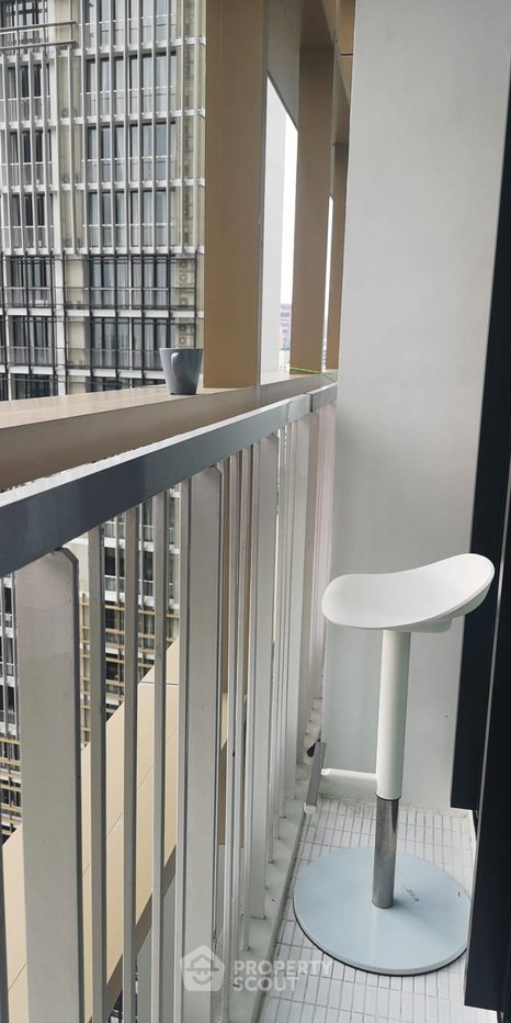picture Studio Condo at Park Origin Phrom Phong near BTS Phrom Phong (ID 3395941) - 8/14