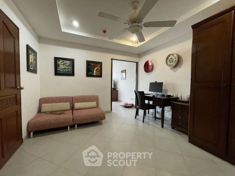 คอนโด 3-ห้องนอน ที่ จอมเทียน บีช เมาท์เทน คอนโดมีเนียม ใกล้ เมืองพัทยา (ID 2191298)