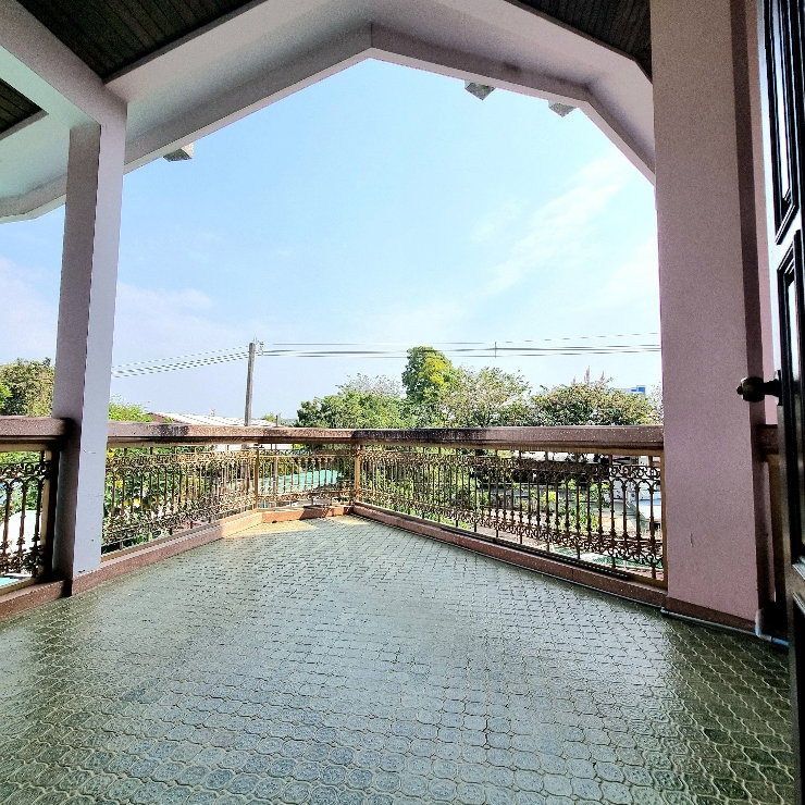 รูป ให้เช่าบ้านหรู | คฤหาสน์สถาปัตยกรรมอเมริกัน ใจกลางขอนแก่น ติดถนน4เลน ที่ดิน 388.3 ตร.ว. - รูปที่ 17/19