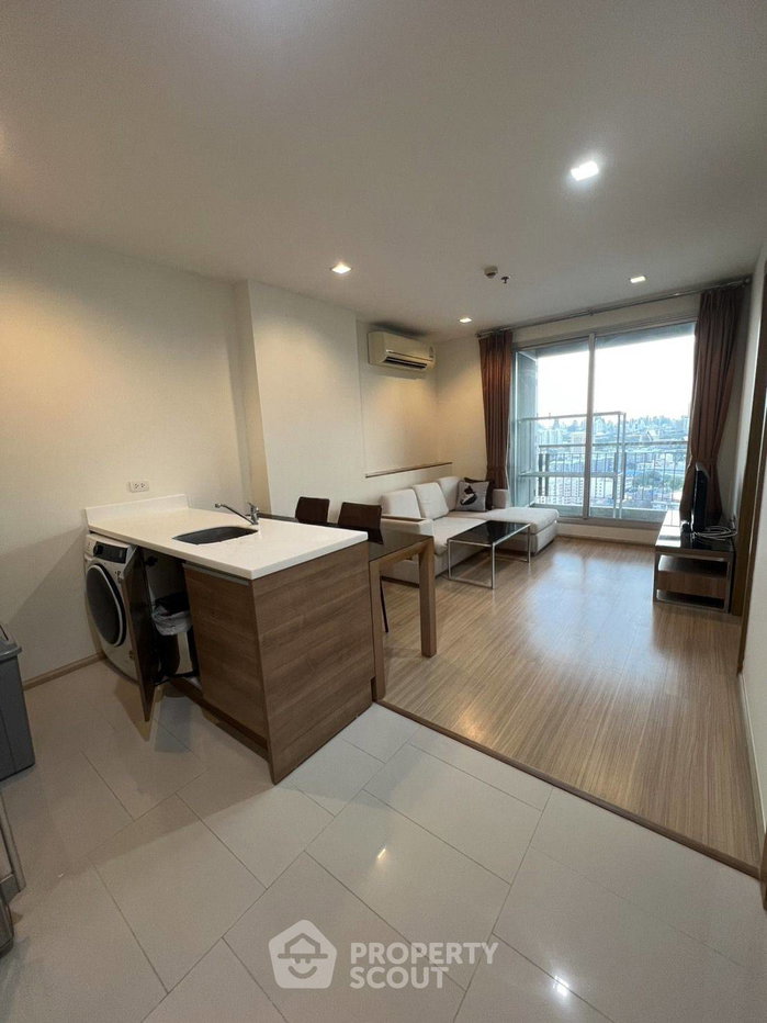 รูป คอนโด 1-ห้องนอน ที่ ริทึม รัชดา-ห้วยขวาง ใกล้ MRT ห้วยขวาง (ID 3396250) - รูปที่ 1/19