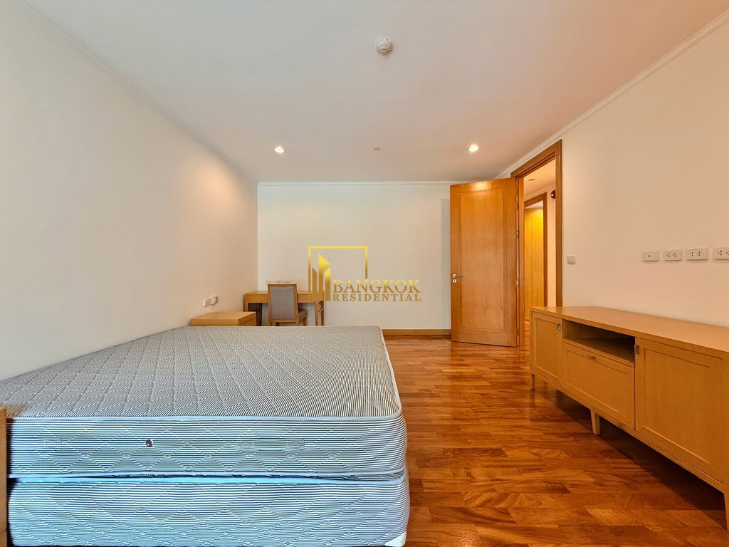 picture Expansive 3 Bedroom Apartment For Rent in Phrom Phong Area - BR0233AP - 19/56