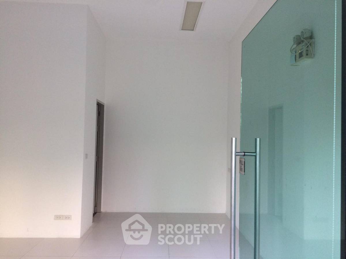 รูป คอนโด 1-ห้องนอน ที่ เดอะ แคปปิตอล ราชปรารภ-วิภาฯ ใกล้ BTS สนามเป้า (ID 3392543) - รูปที่ 5/9