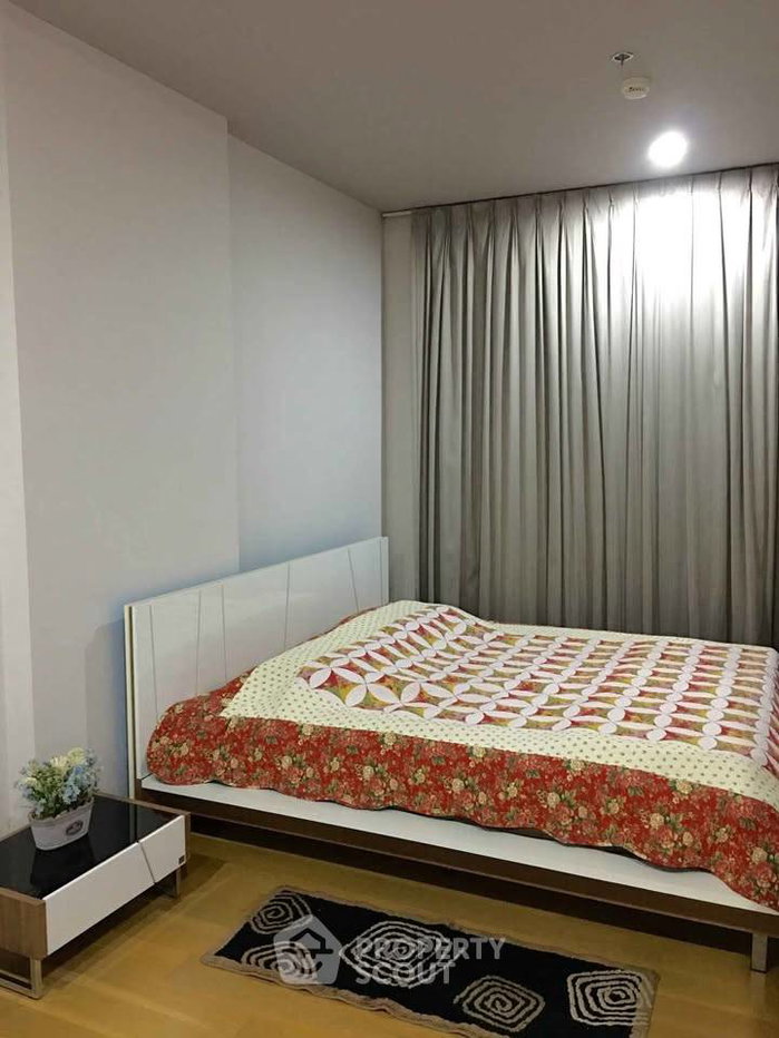 รูป คอนโด 1 ห้องนอน Hive Taksin ใกล้ BTS วงเวียนใหญ่ 100 เมตร (ID 3389740) - รูปที่ 2/6