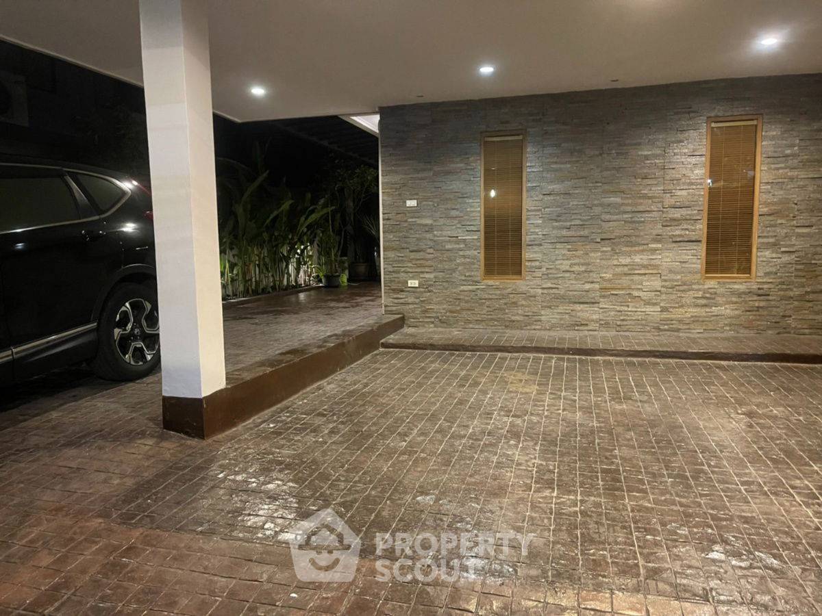 picture 4-BR House near ARL Hua Mak (ID 2352251) - 3/5