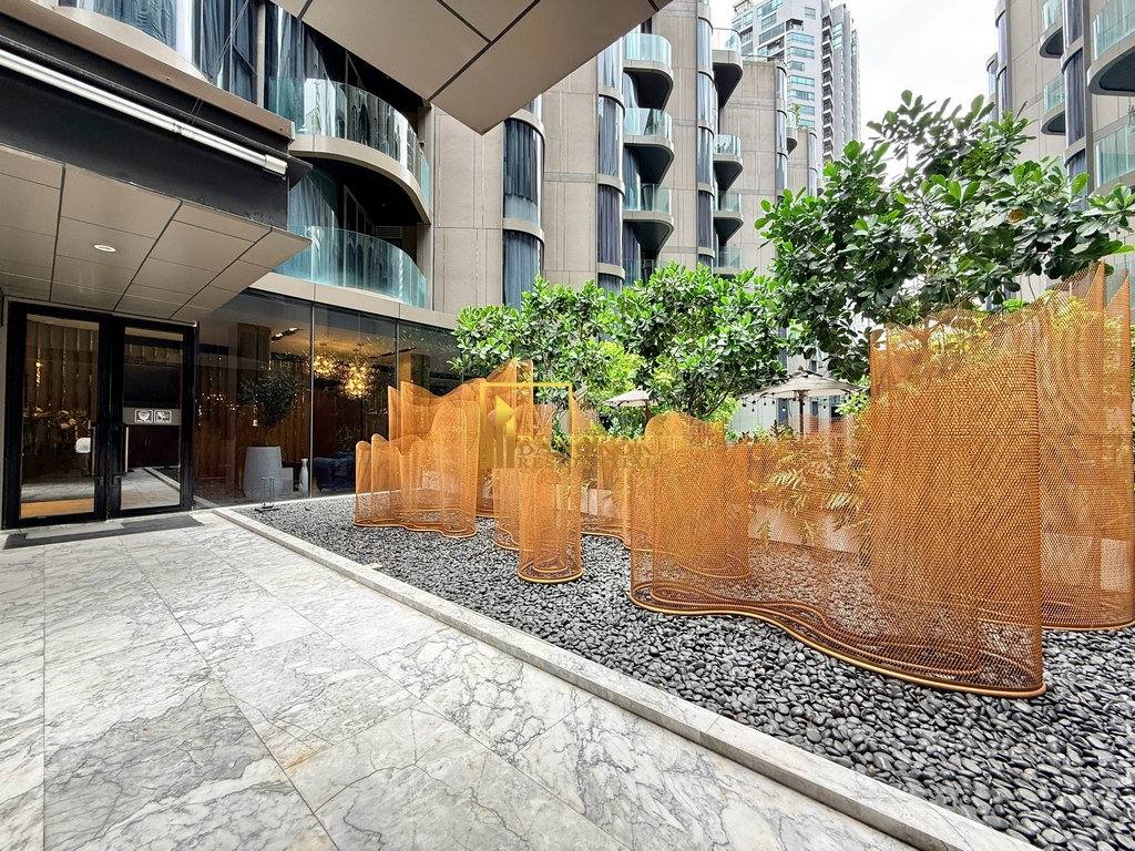 picture Ashton Residence 41 | Modern 3 Bedroom Duplex Condo - BR62196CD - 34/37