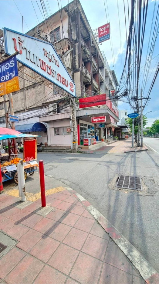 รูป อาคาร 3.5 ชั้น หมู่บ้านเพชรเกษม2 ซอยเพชรเกษม55/2 - รูปที่ 2/3