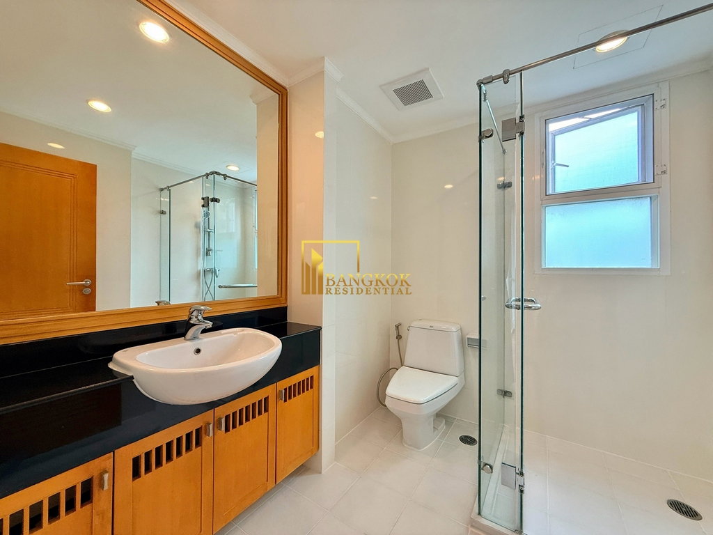 picture Expansive 3 Bedroom Apartment For Rent in Phrom Phong Area - BR0233AP - 30/56