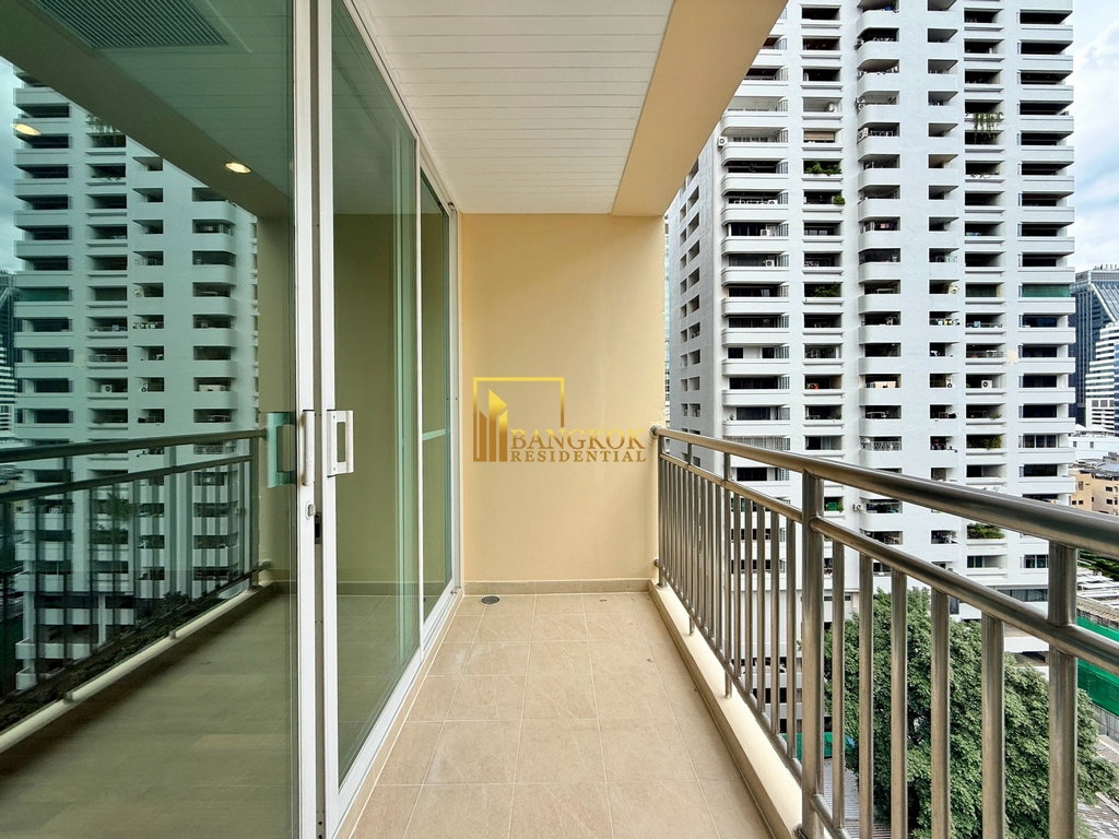 picture Expansive 3 Bedroom Apartment For Rent in Phrom Phong Area - BR0233AP - 11/56