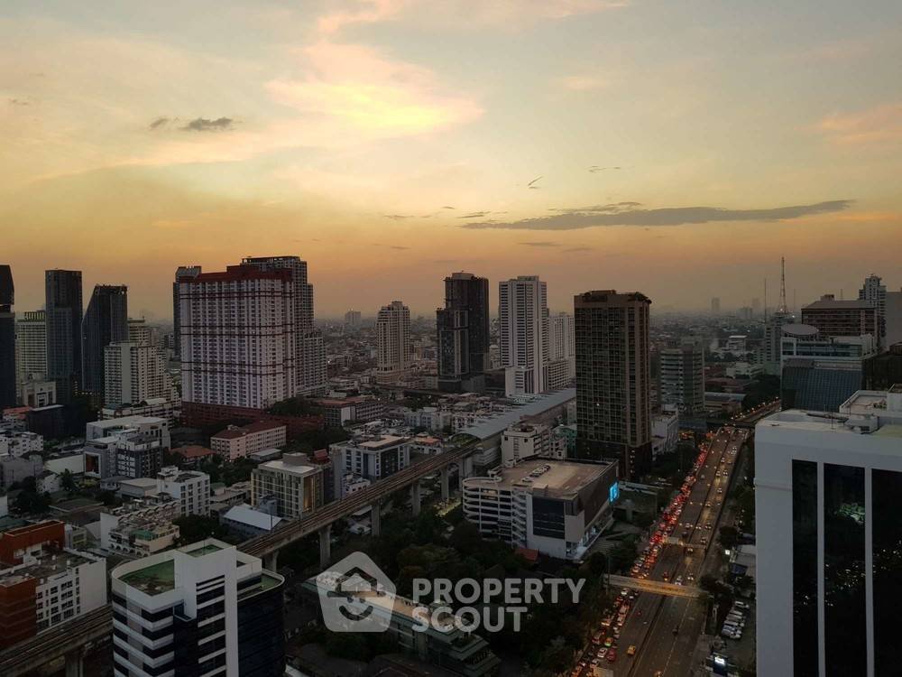 picture 31st-Floor 3-BR at Supalai Elite Phayathai Near ARL Ratchaprarop (ID 356904) - 4/8