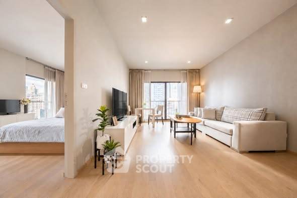 picture 200m To BTS Phrom Phong: 1-BR Noble Refine Prompong (ID 3364974) - 1/7
