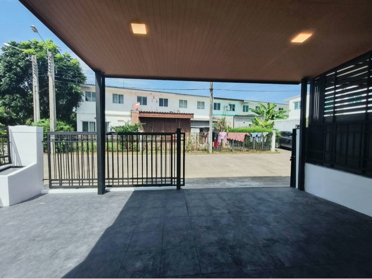 picture Corner House with Mountain and Garden Views | Pruksa Town Next Ramintra–Outer Ring Road � - 6/20