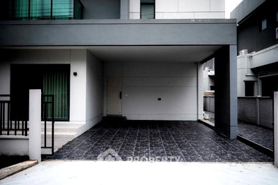 Houses for rent Samut Prakarn : 3-Bedroom House For Rent At Centro Bangna, Bang Kaeo (ID 3393005)