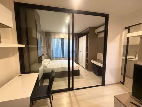 Space U ✨ North-facing unit - Ideal for students. Life Asoke | 30 sq.m., 10th Floor | Beautiful, move-in ready unit | 18,000/month SP0019