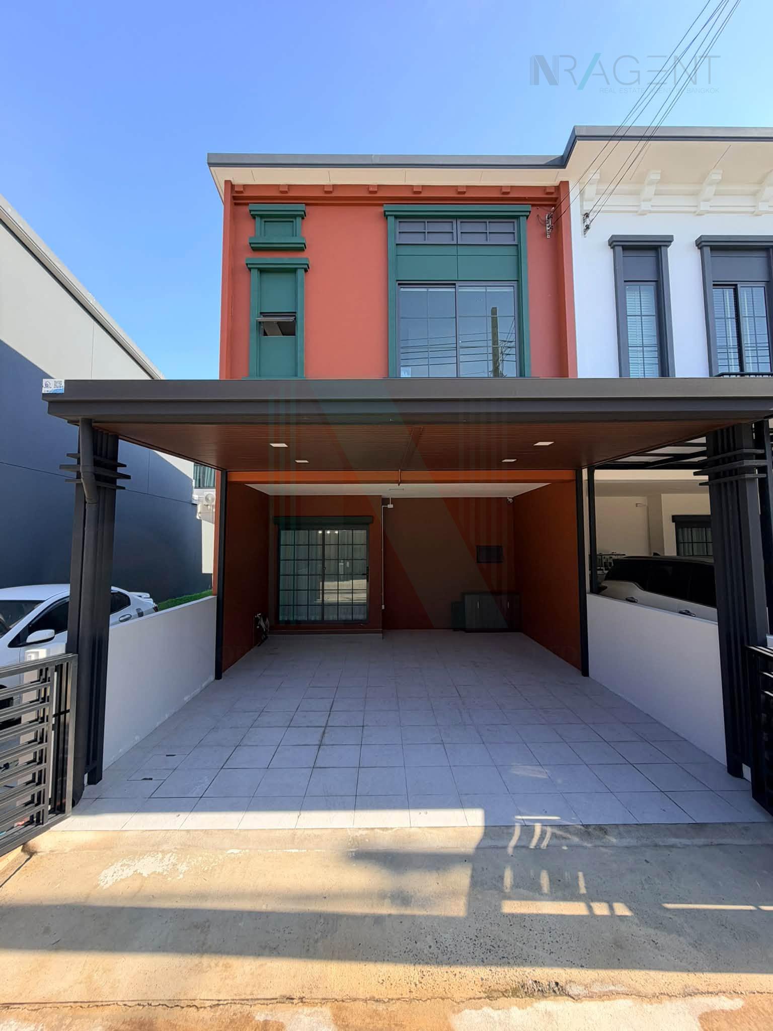 ขายทาวน์โฮม 2 ห้องนอน 111 ตร.ม. 19 ตร.ว. สิริ เพลส ลาดพร้าว 101