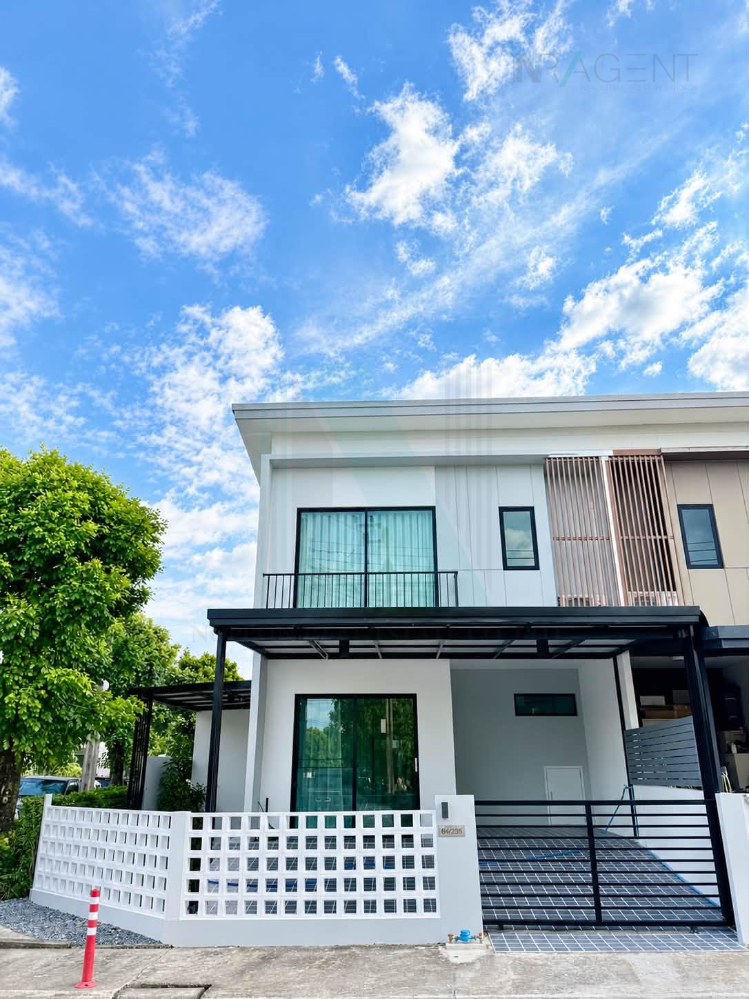 ขายทาวน์โฮม 3 ห้องนอน 110 ตร.ม. 27.7 ตร.ว. เดอะ คอนเนค อ่อนนุช - วงแหวน 2