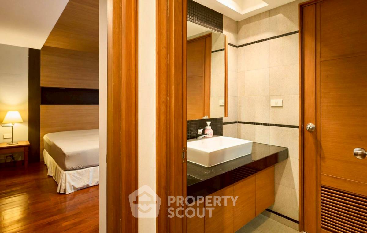 picture 1-BR 108 Sqm At The Roof Garden On Nut Near BTS On Nut (ID 2414706) - 11/14