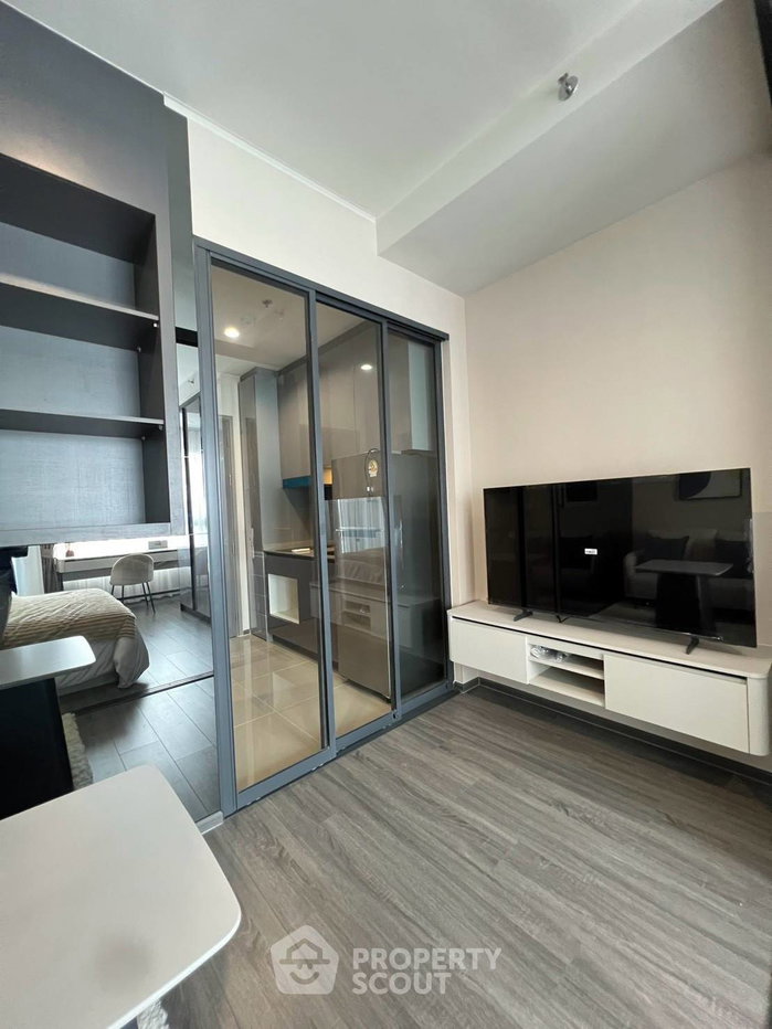 picture 200m To BTS Phra Khanong | 1-BR KnightsBridge Space Sukhumvit-Rama4 (ID 3393446) - 5/16