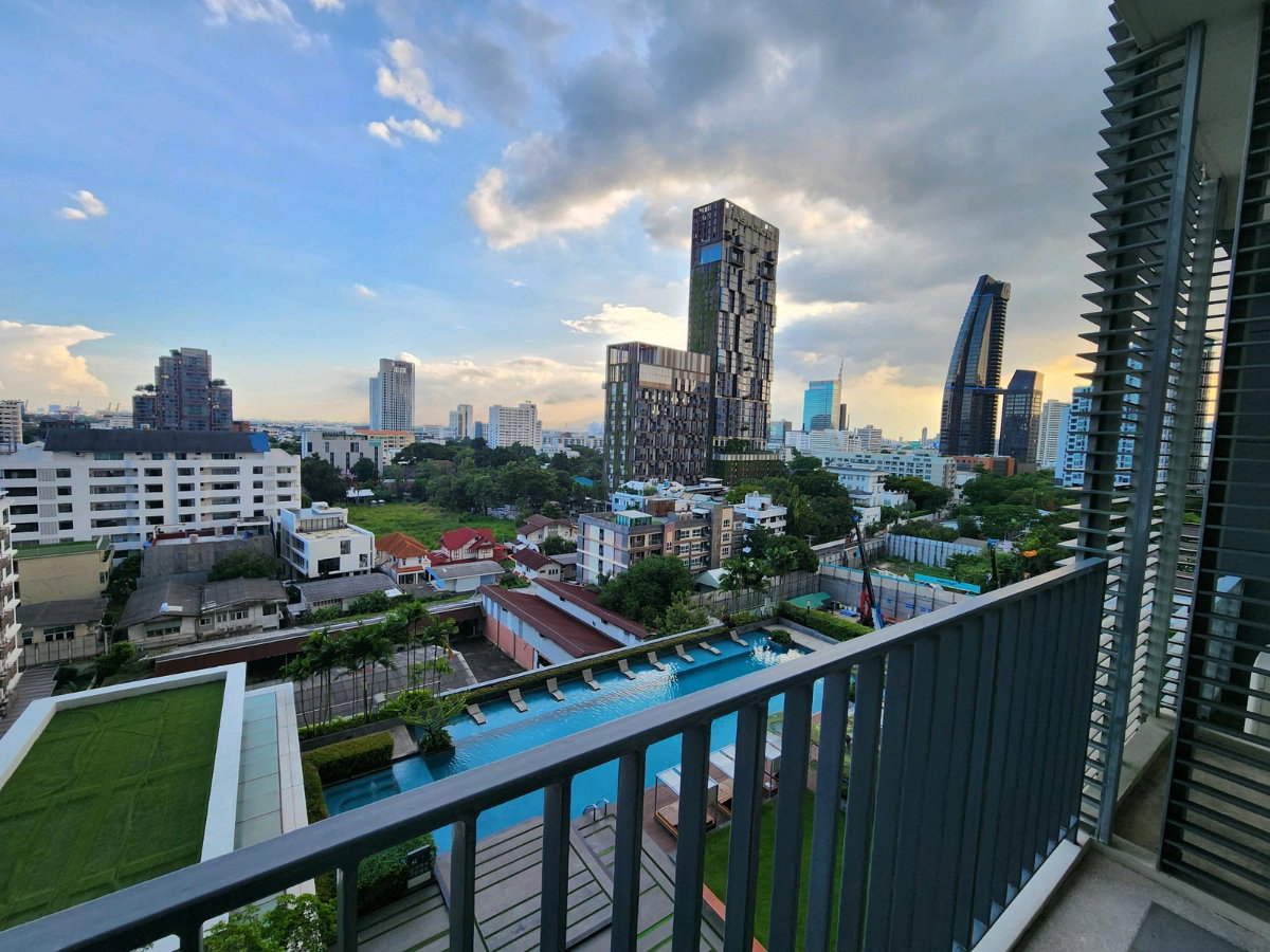 รูป ให้เช่า Siri at Sukhumvit (สิริ แอท สุขุมวิท) 2 Bed 2Bath 70 Sqm. วิวสระว่ายน้ำไซส์ใหญ่ ทำเลทองหล่อในราคาคุ้มที่สุด! เพียง45k - รูปที่ 39/44