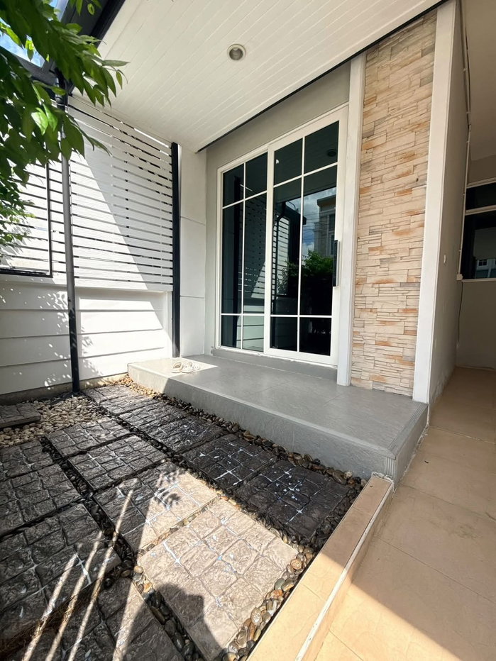 รูป 🏡✨ FOR RENT | GOLDEN TOWN VIBHAVADI–CHAENGWATTHANA 4 ห้องนอน 2 ห้องน้ำ เฟอร์นิเจอร์ครบ - รูปที่ 2/20