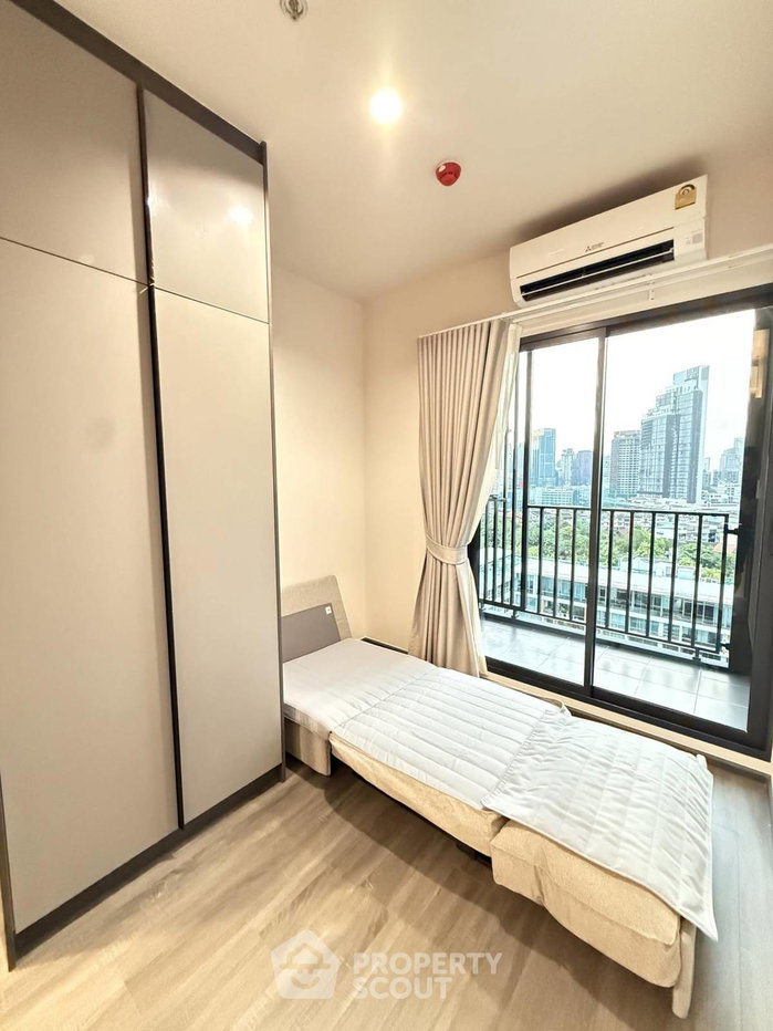 picture 200m To BTS Phra Khanong: 1-BR At KnightsBridge Space Sukhumvit-Rama4 (ID 3393657) - 4/7