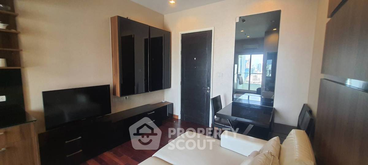 รูป คอนโด 1-ห้องนอน ที่ ไอวี่สาทร 10 ใกล้ BTS เซนต์หลุยส์ (ID 553581) - รูปที่ 6/8