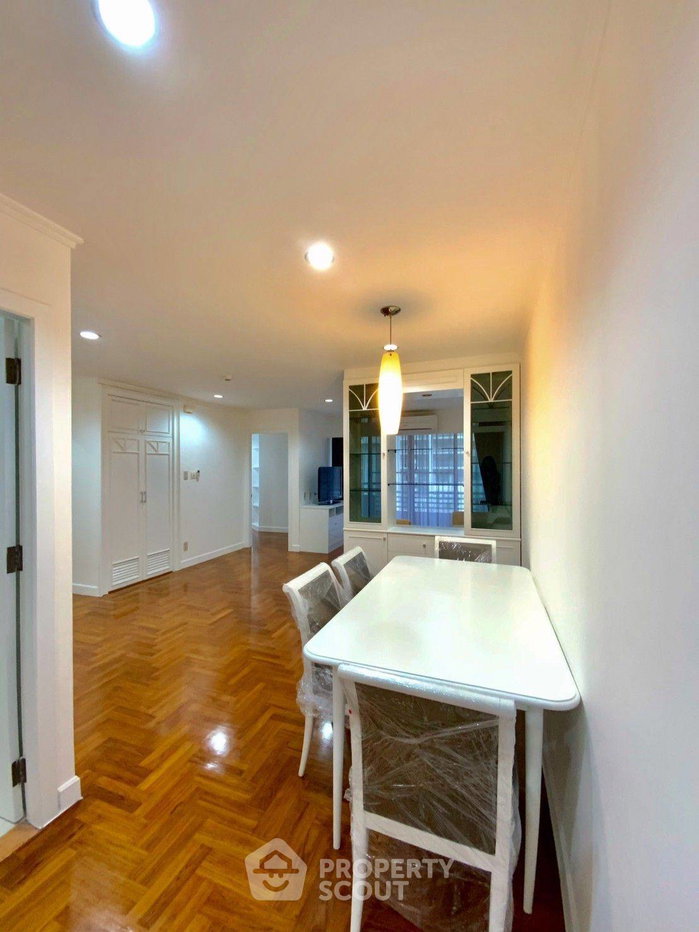 รูป คอนโด 2 ห้องนอน ให้เช่า Acadamia Grand Tower ใกล้ BTS พร้อมพงษ์ (ID 1958458) - รูปที่ 11/14