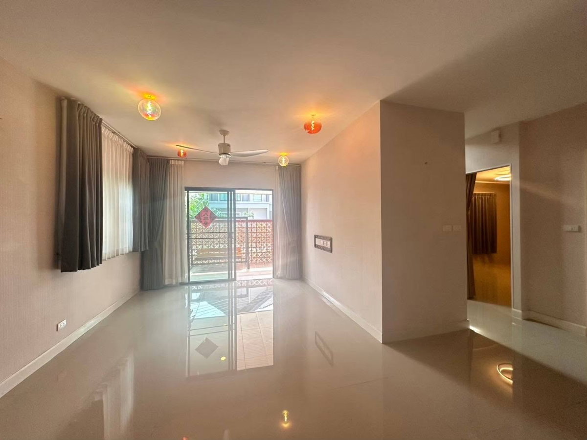 picture Pave Pinklao - Salaya / 4 Bedrooms #HSLY089 - 4/9