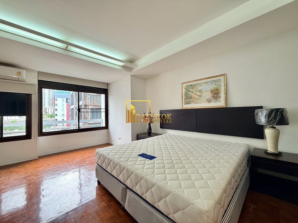 รูป Charming 3 Bedroom Apartment For Rent in Phrom Phong Area - BR20081AP - รูปที่ 25/42