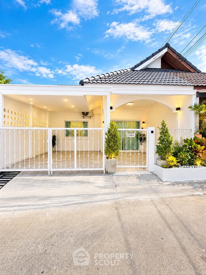 รูป ทาวน์เฮ้าส์ 2 ห้องนอน เลี้ยงสัตว์ได้ ที่ Beautiful Ready-To-Move-In Home (ID 3393471) - รูปที่ 23/28