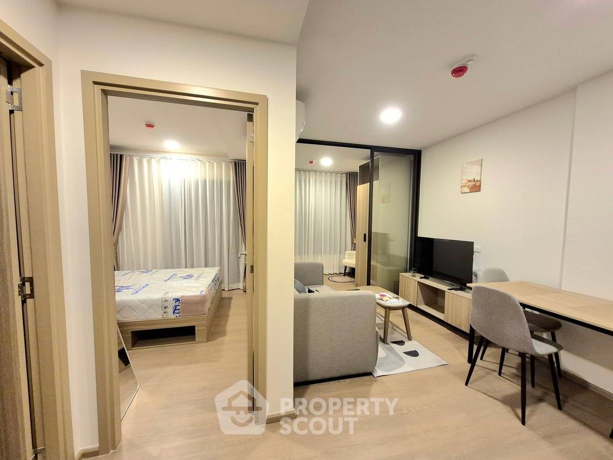 picture 1-BR Condo at The Base Ratchada 19 near MRT Ratchadaphisek (ID 3354835) - 1/14