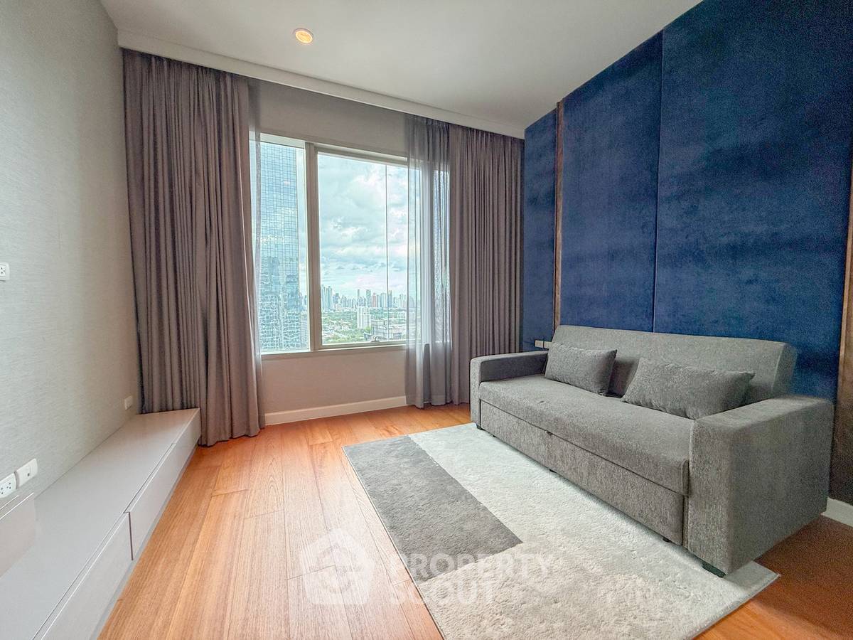 picture 2-BR Condo at 185 Rajadamri near BTS Ratchadamri (ID 3393491) - 7/19