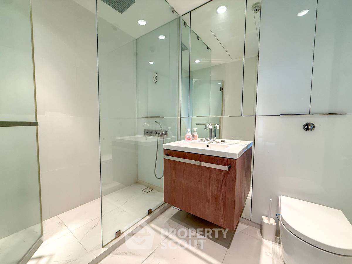 picture 2-BR Condo at 185 Rajadamri near BTS Ratchadamri (ID 3393491) - 16/19
