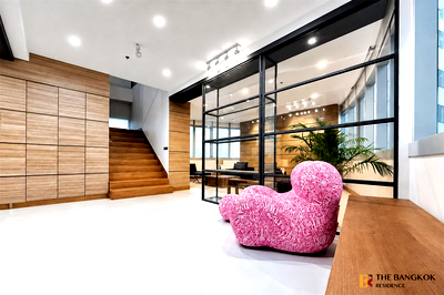 ขายคอนโด : ยูนิต Luxury หรูหราแบบไม่ต้องรอ มิลเลนเนียม เรสซิเด้นส์