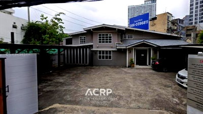 โฮมออฟฟิศ ถนนลาดพร้าว : ขาย บ้านเดี่ยว/โฮมออฟฟิศ พร้อมที่ดิน ใจกลางลาดพร้าว ติด MRT รัชโยธิน รัชดาภิเษก  