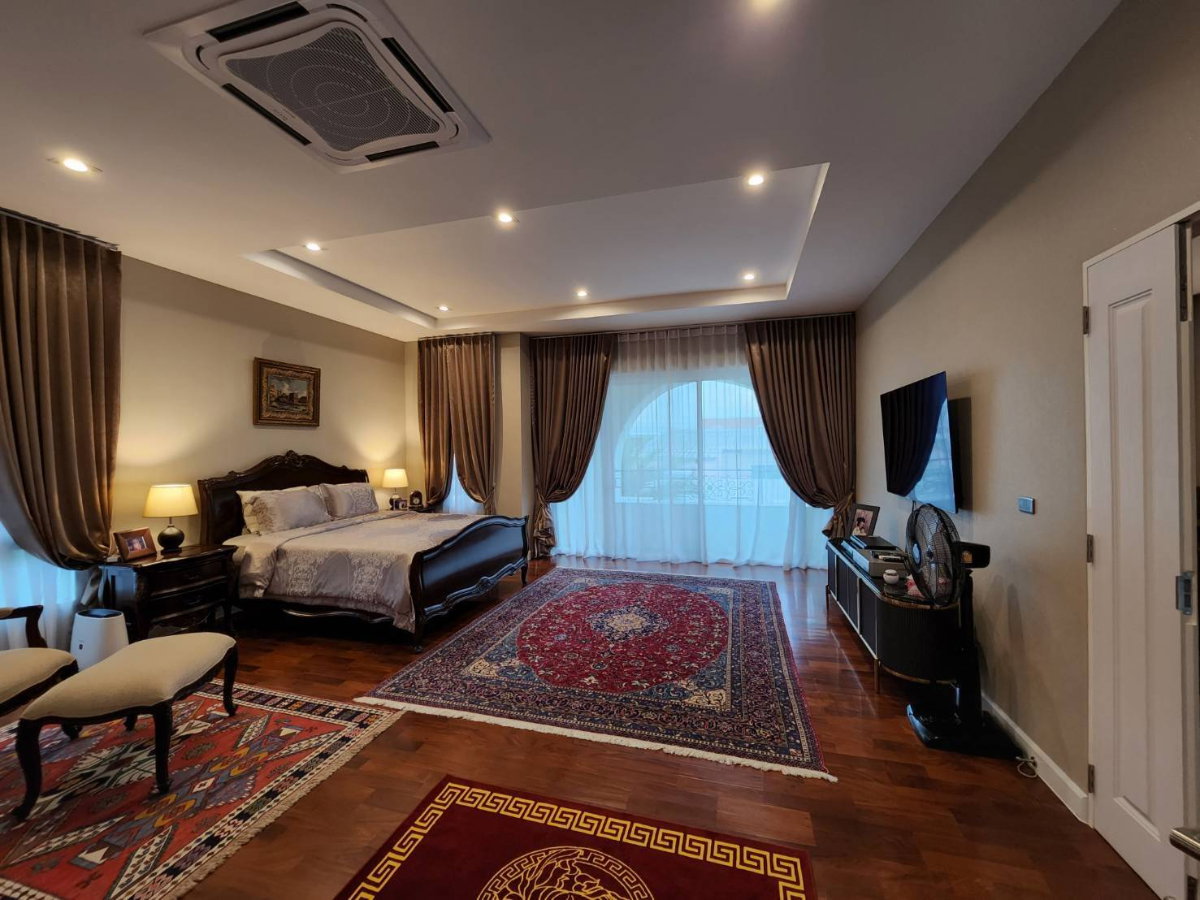 picture Luxury Living at TWO GRANDE MONACO Bangna-Wongwaen - 16/20
