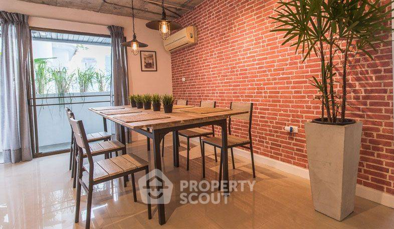 picture 2-BR Condo at Beverly Tower near ARL Makkasan (ID 512398) - 4/18