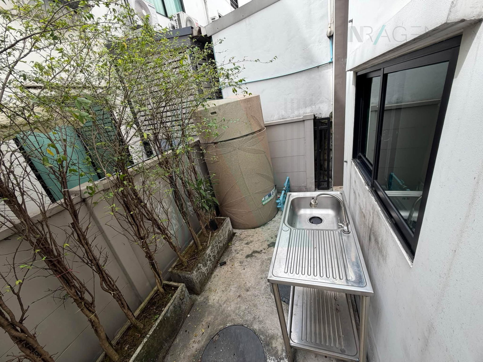 ขายทาวน์โฮม 3 ห้องนอน 141 ตร.ม. 17 ตร.ว. บ้านกลางเมือง พหลโยธิน - รามอินทรา