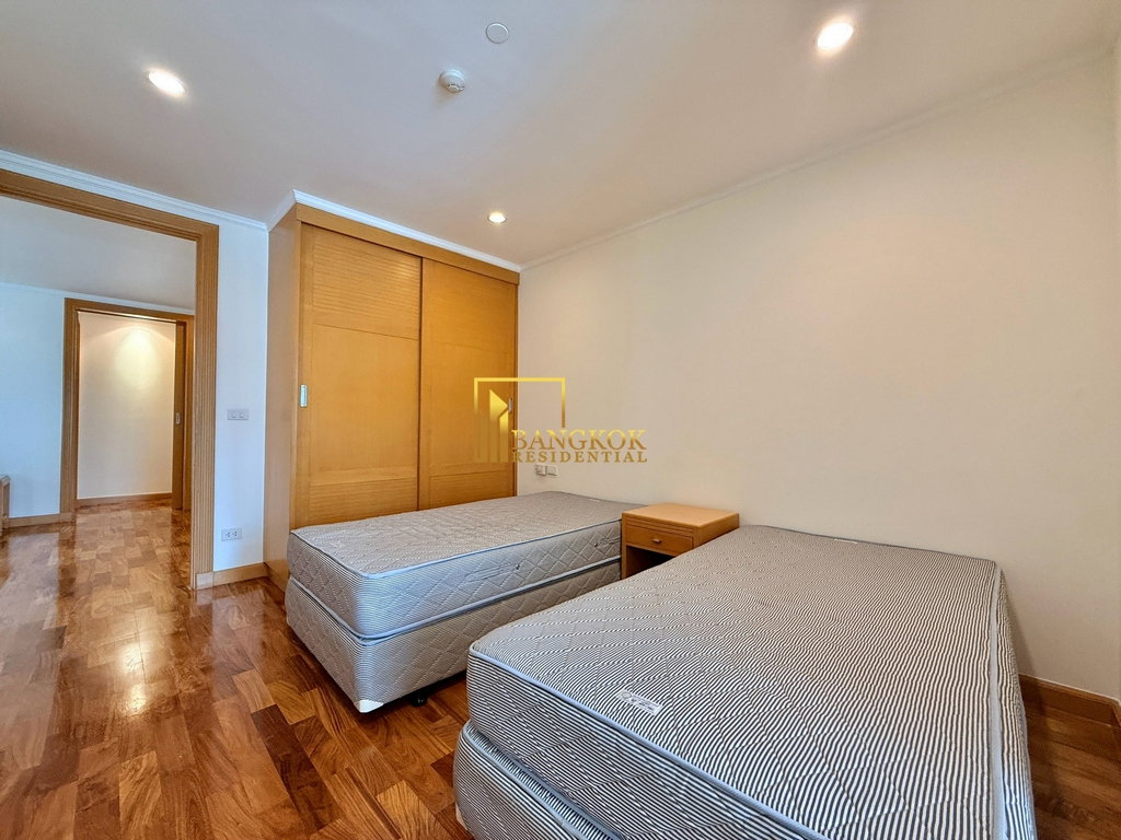 รูป Expansive 3 Bedroom Apartment For Rent in Phrom Phong Area - BR0345AP - รูปที่ 21/48